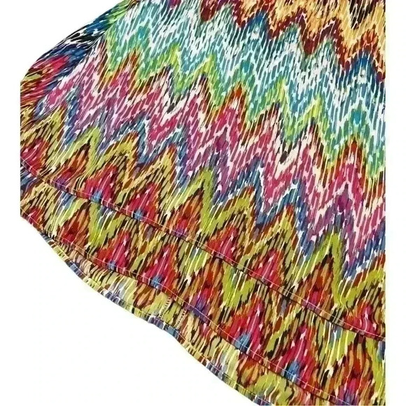 Zac & Rachel stacked multi color halter flowy blouse. Large - Picture 8 of 8